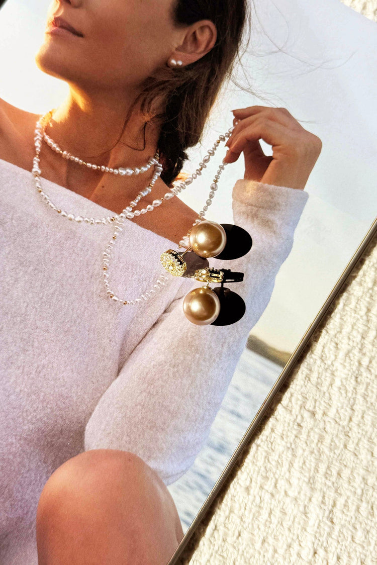 Solenne Earrings - Champagne for women